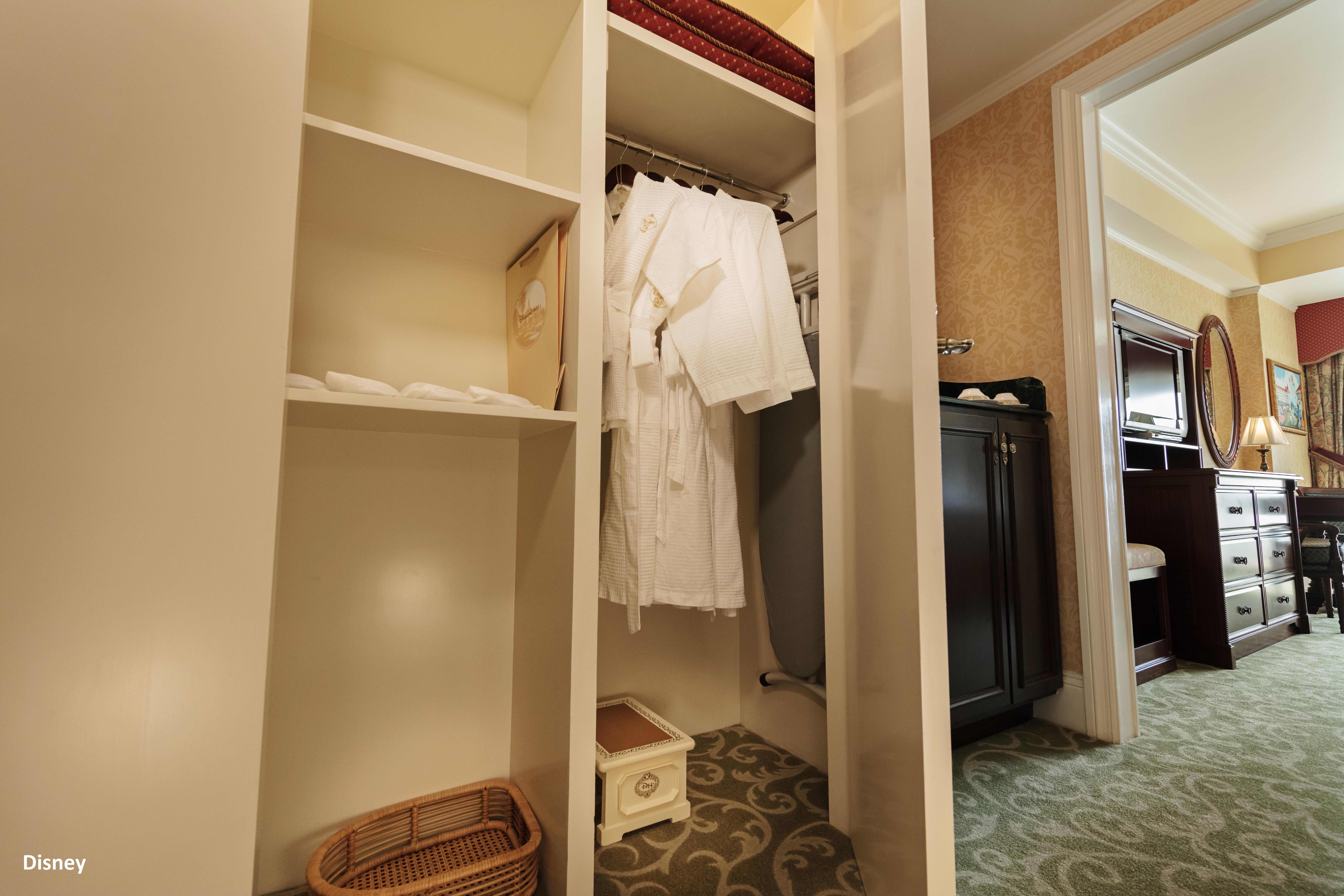 Hong Kong Disneyland Hotel Tsuen Wan  Exterior photo A bathrobe in a closet